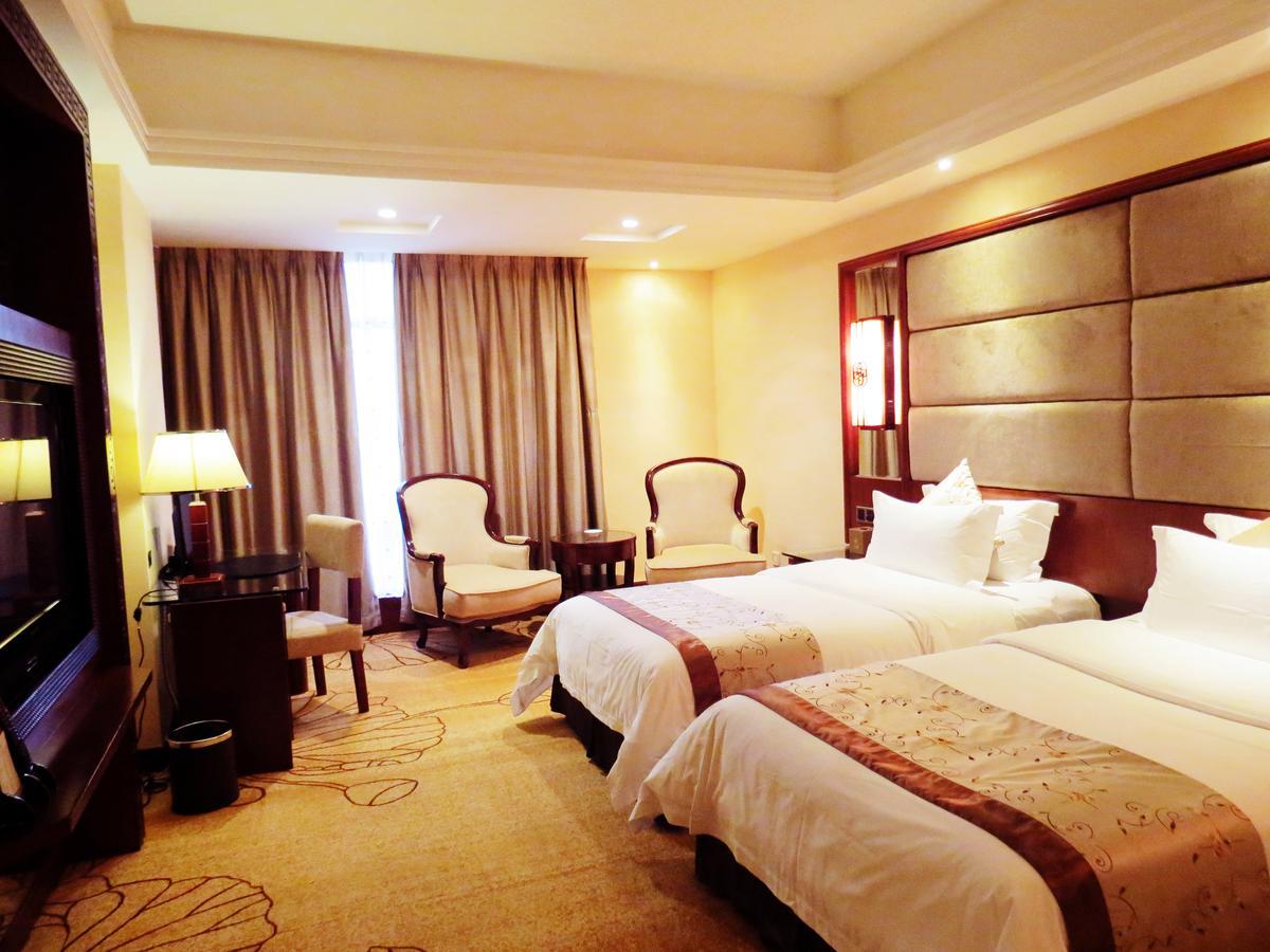 Rongjiang Hotel Jieyang Экстерьер фото