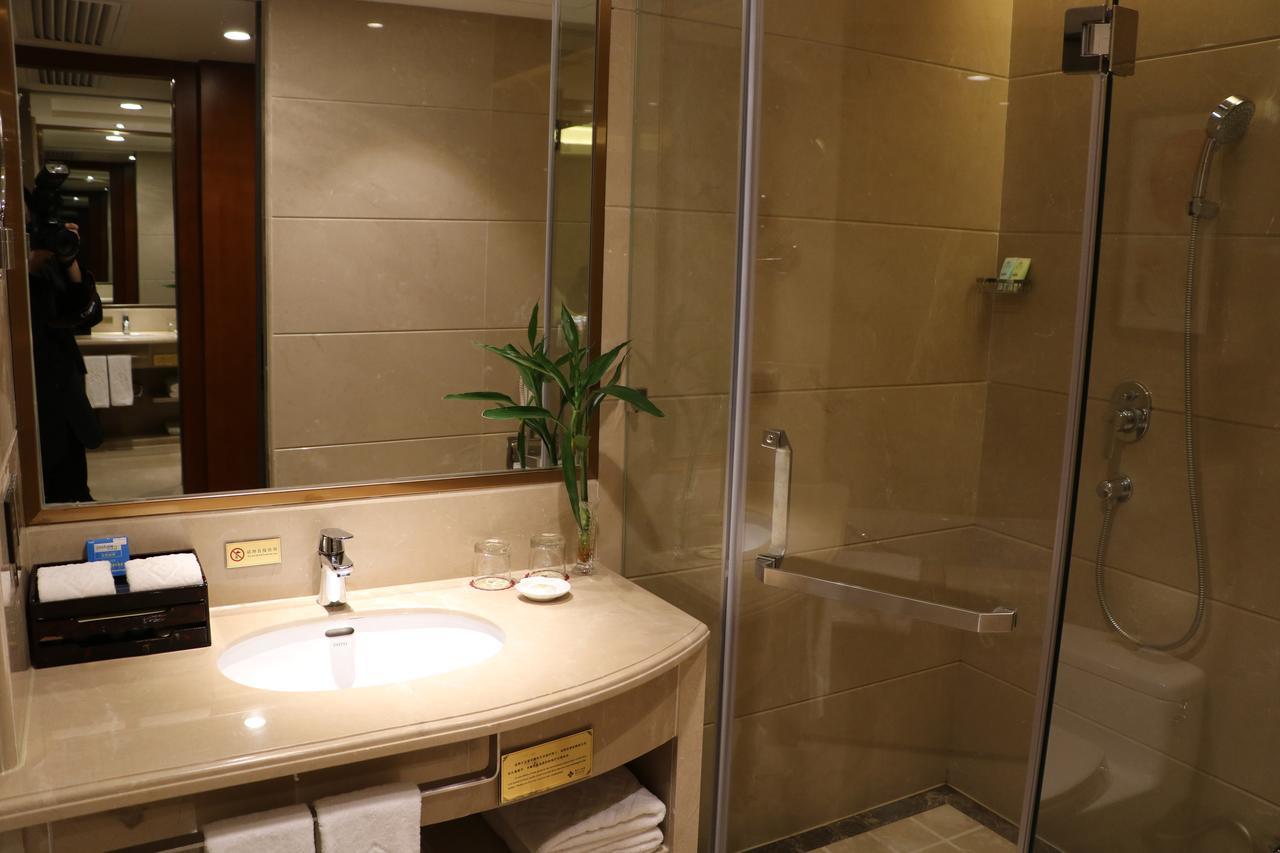 Rongjiang Hotel Jieyang Экстерьер фото