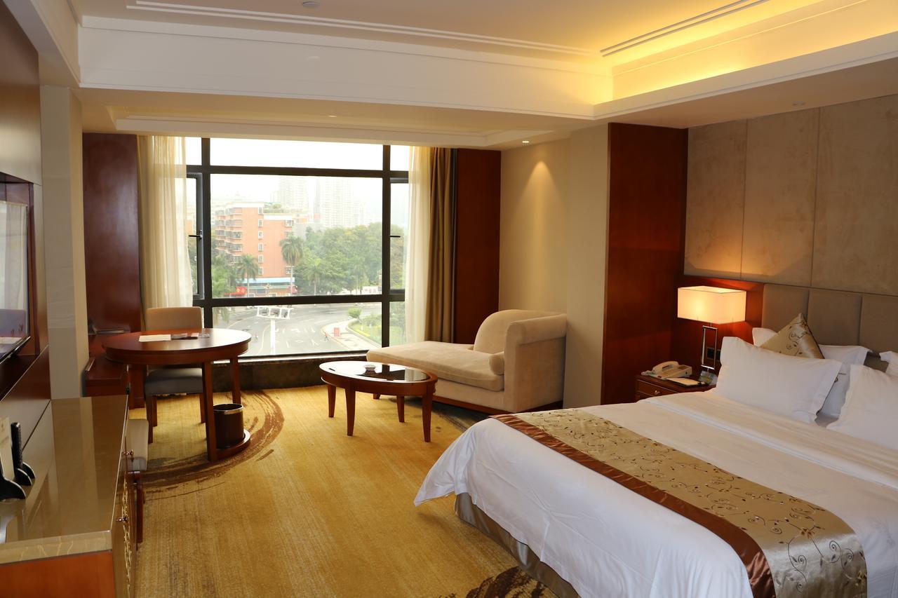 Rongjiang Hotel Jieyang Экстерьер фото