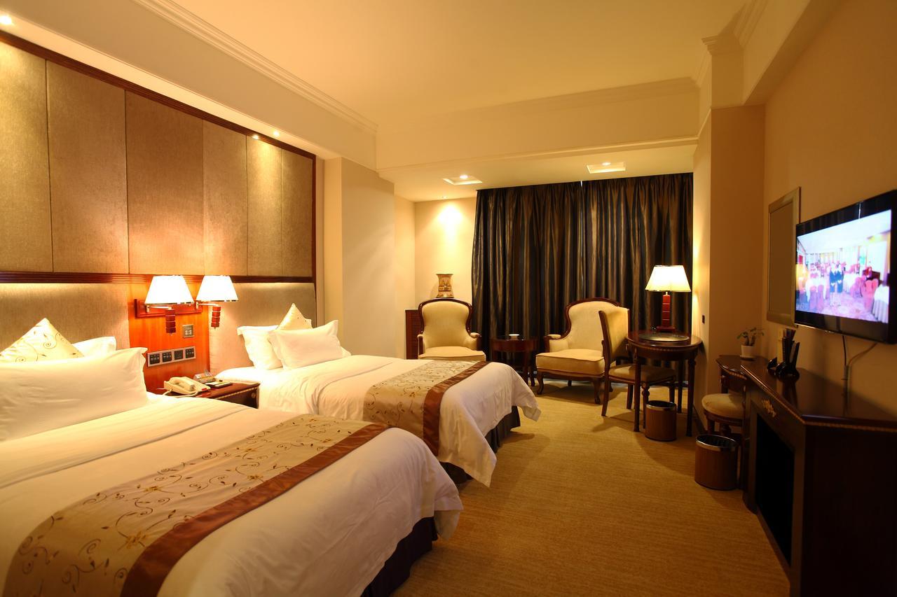 Rongjiang Hotel Jieyang Экстерьер фото