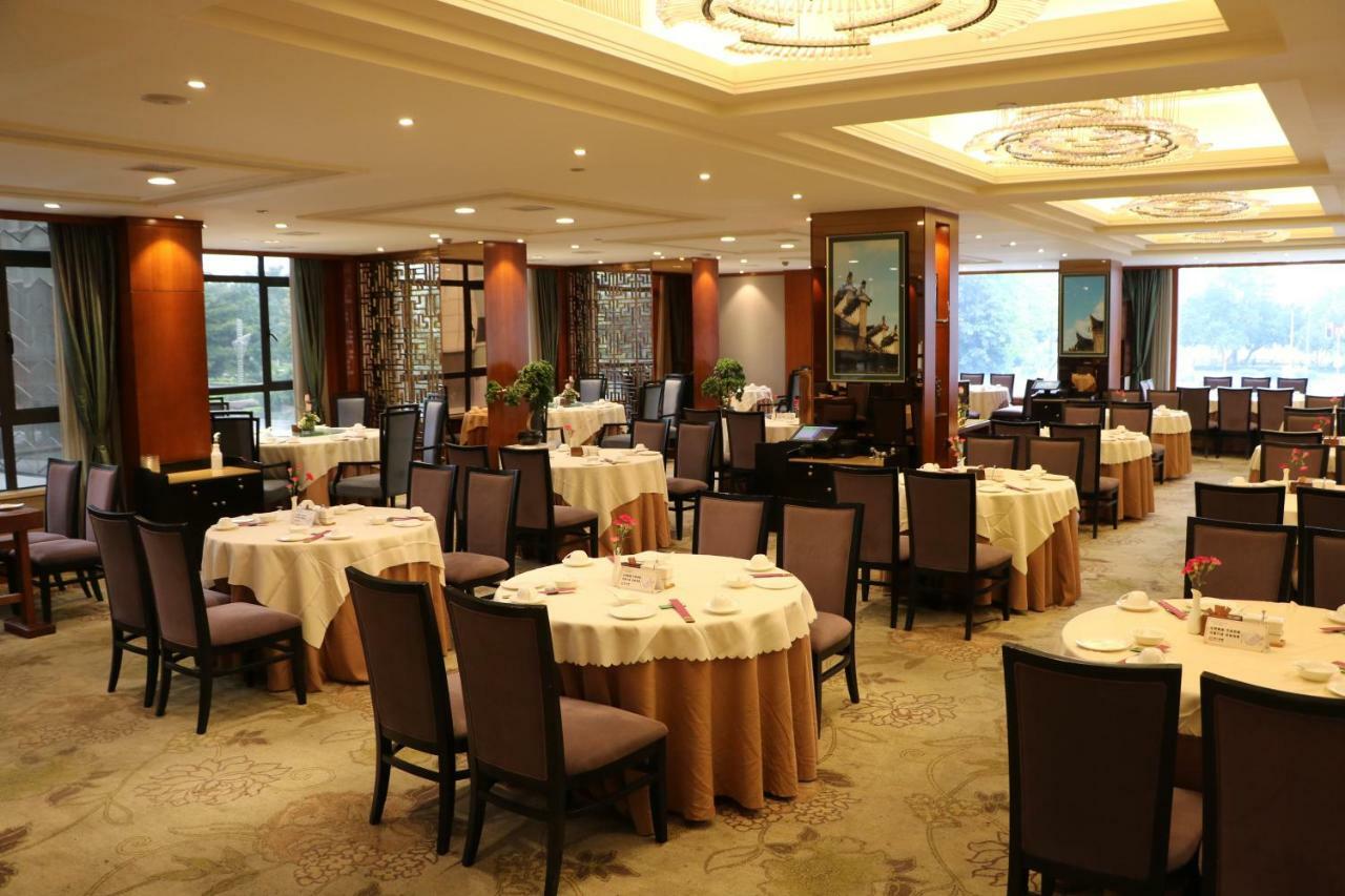 Rongjiang Hotel Jieyang Экстерьер фото
