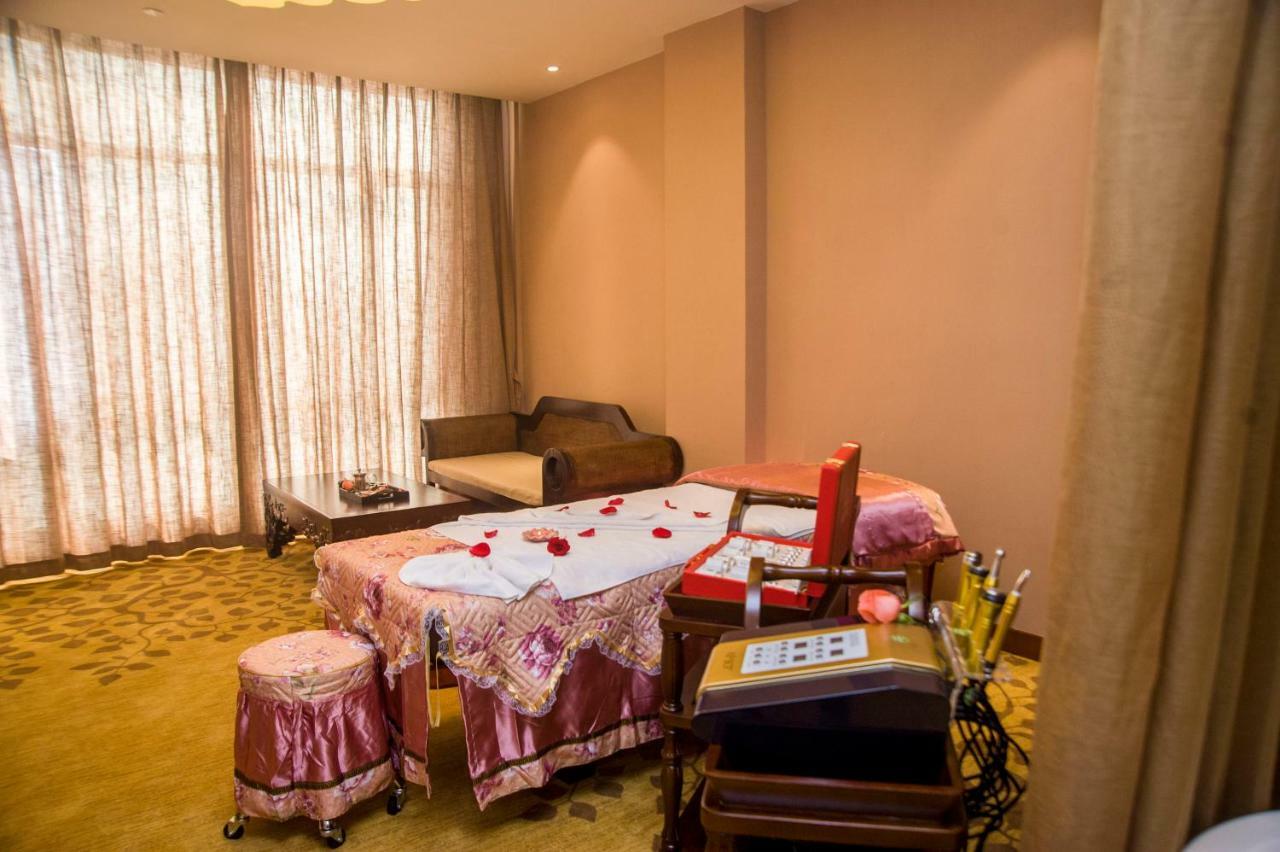 Rongjiang Hotel Jieyang Экстерьер фото